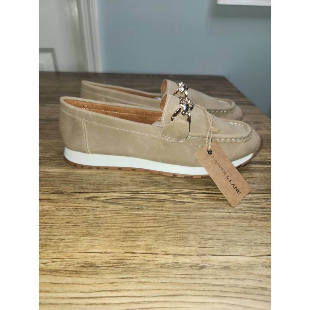 Harper & Lane Tan Faux Suede Loafers Feat. Gold Chain Detail. Women's Size 9.